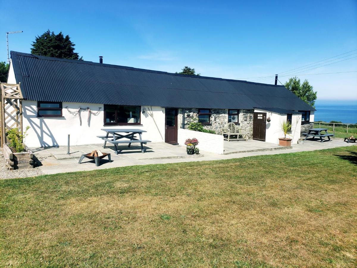 Byre Cottages & Log Cabin Cardigan Exterior foto